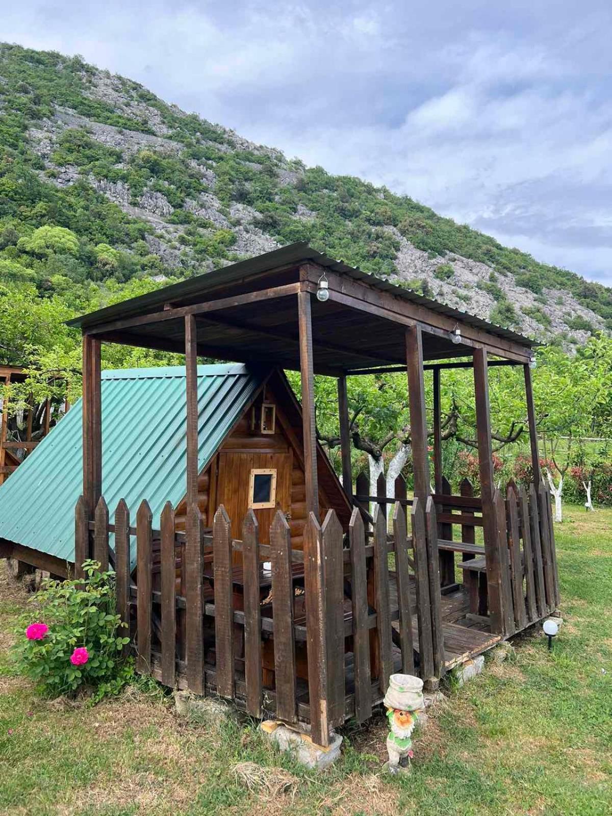 威尔帕扎 Camp Sunny Hills酒店 外观 照片